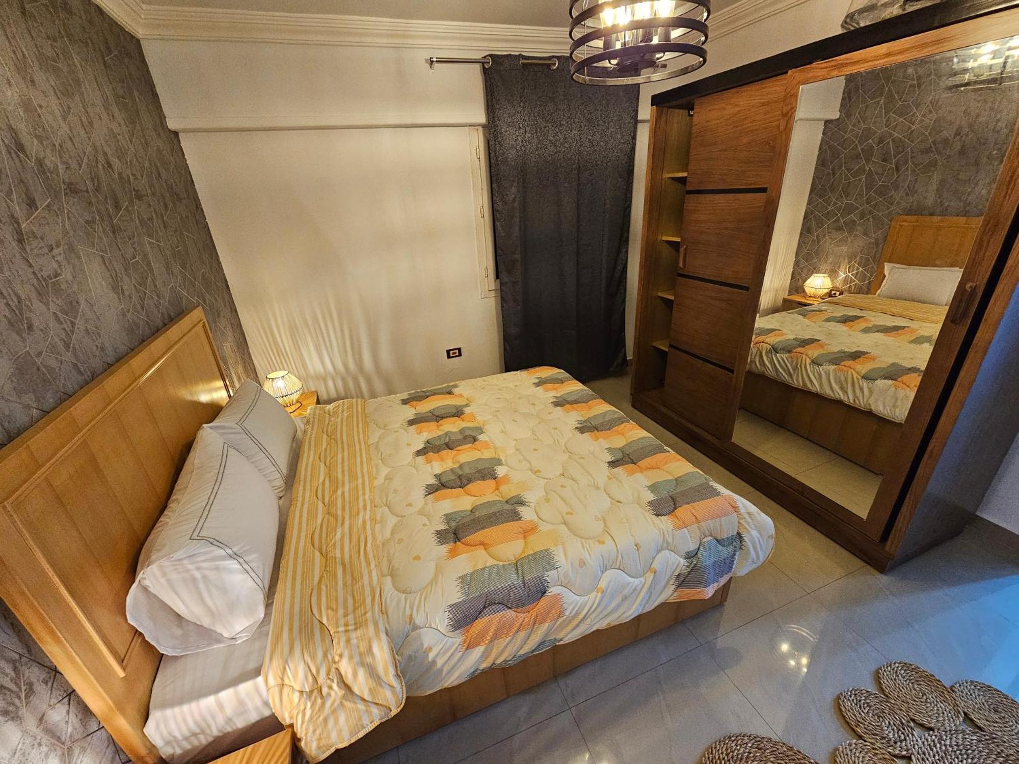 Apartment Welcome Sea View - Families Only Alexandria